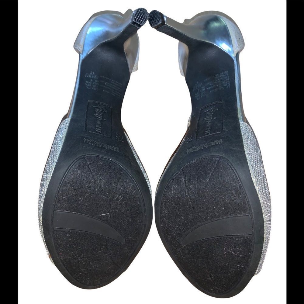 FIONI Heels - Picture 6 of 7